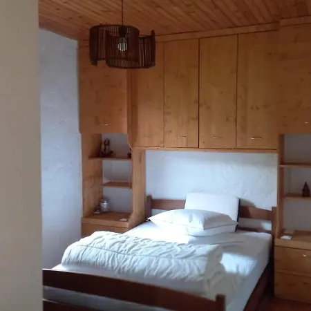 Maison Insolite De Mi-montagne Holiday home