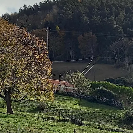Maison Insolite De Mi-montagne Holiday home *