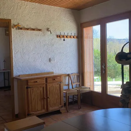 Maison Insolite De Mi-montagne * Pebrac