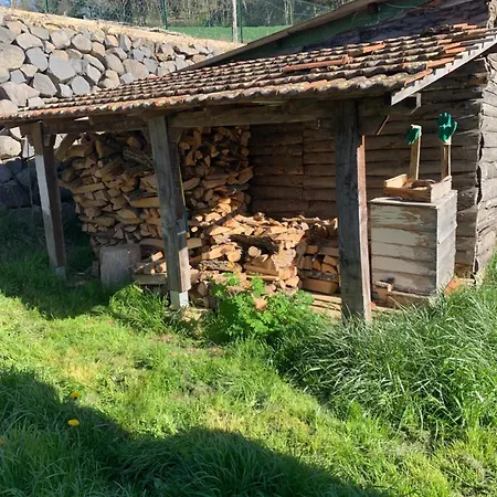 Maison Insolite De Mi-montagne * Pebrac